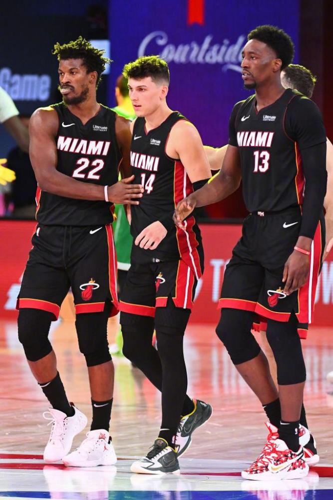 和快节奏攻 和快节奏攻